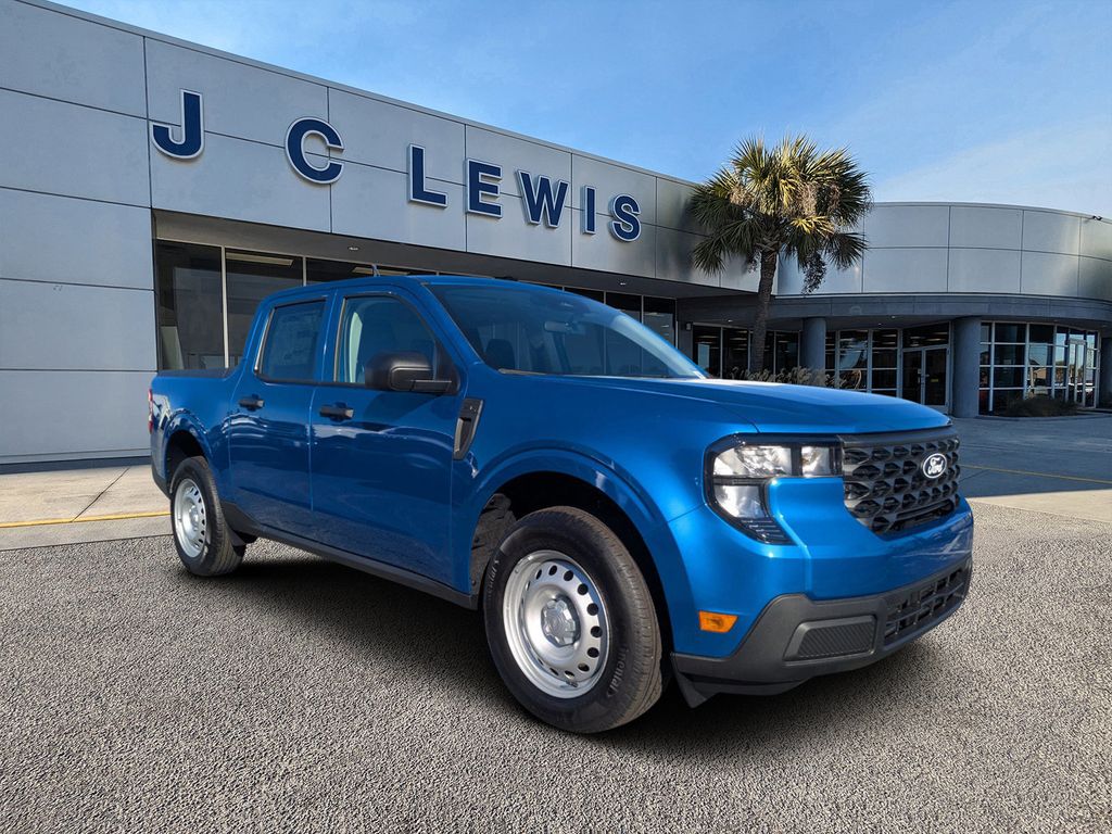 2025 Ford Maverick XL's photo