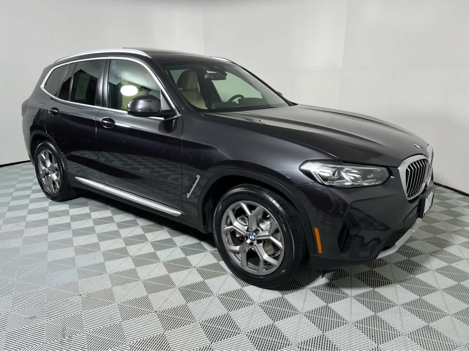 2023 BMW X3 30i