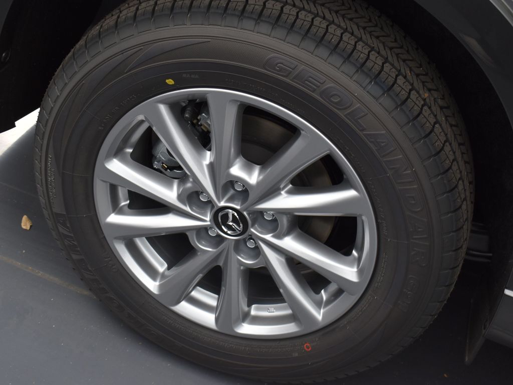 2025 Mazda CX-5 2.5 S Preferred photo 22