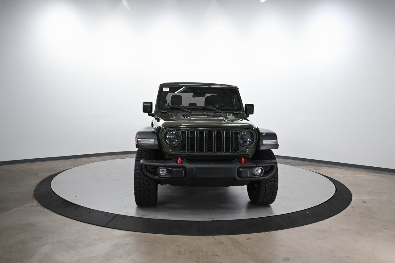2024 Jeep Gladiator Rubicon photo 2