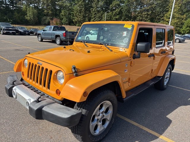 2013 Jeep Wrangler Unlimited Sahara photo 3