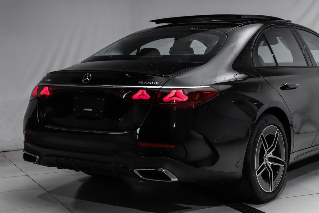 2025 Mercedes Benz E 350 4MATIC Sedan photo 4