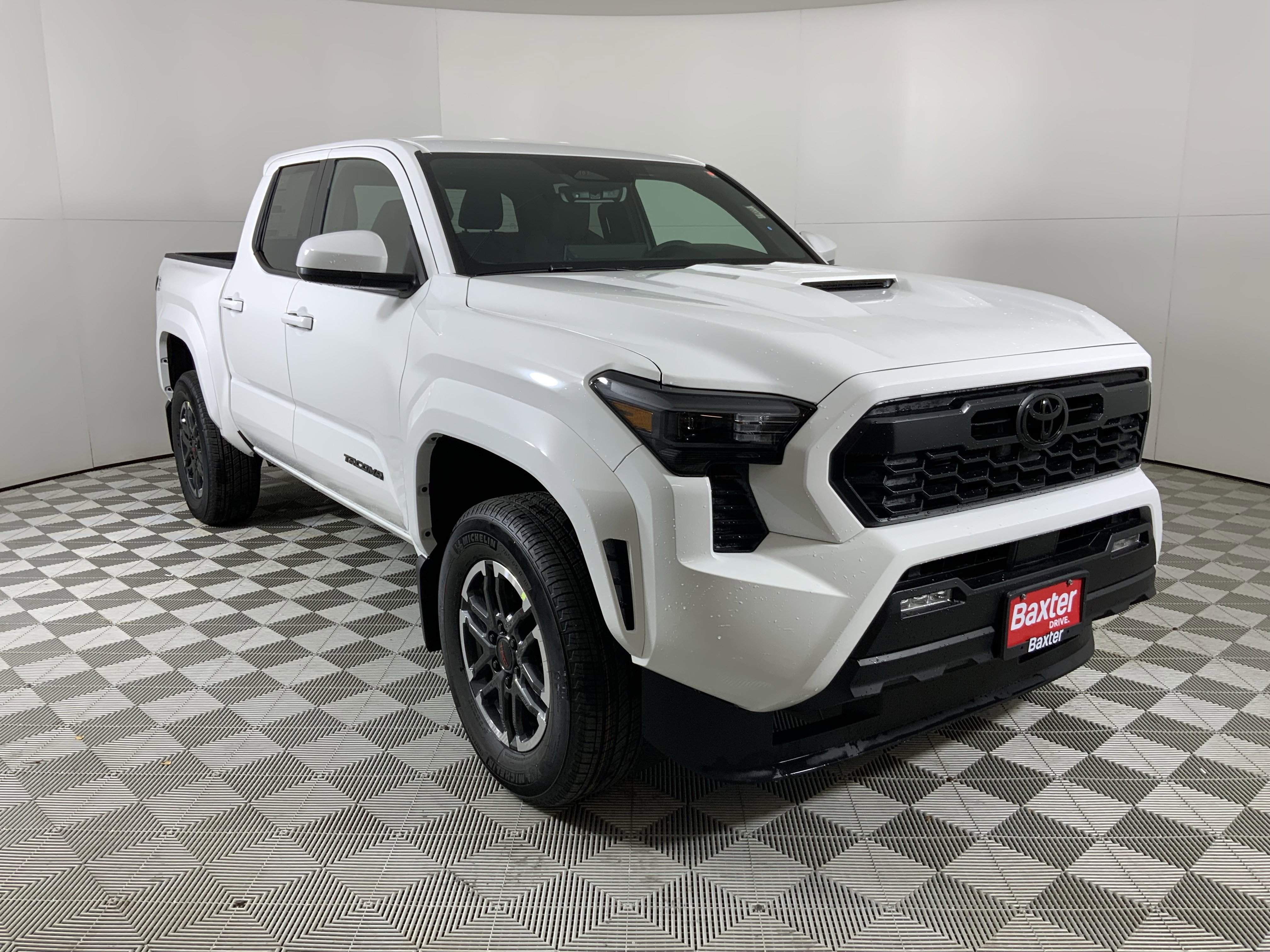 2026 Toyota Tacoma TRD Sport's photo