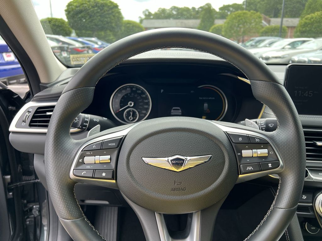 2023 Genesis G70 3.3T photo 15