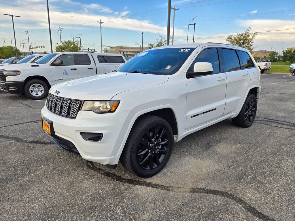 2022 Jeep Cherokee Laredo X photo 4