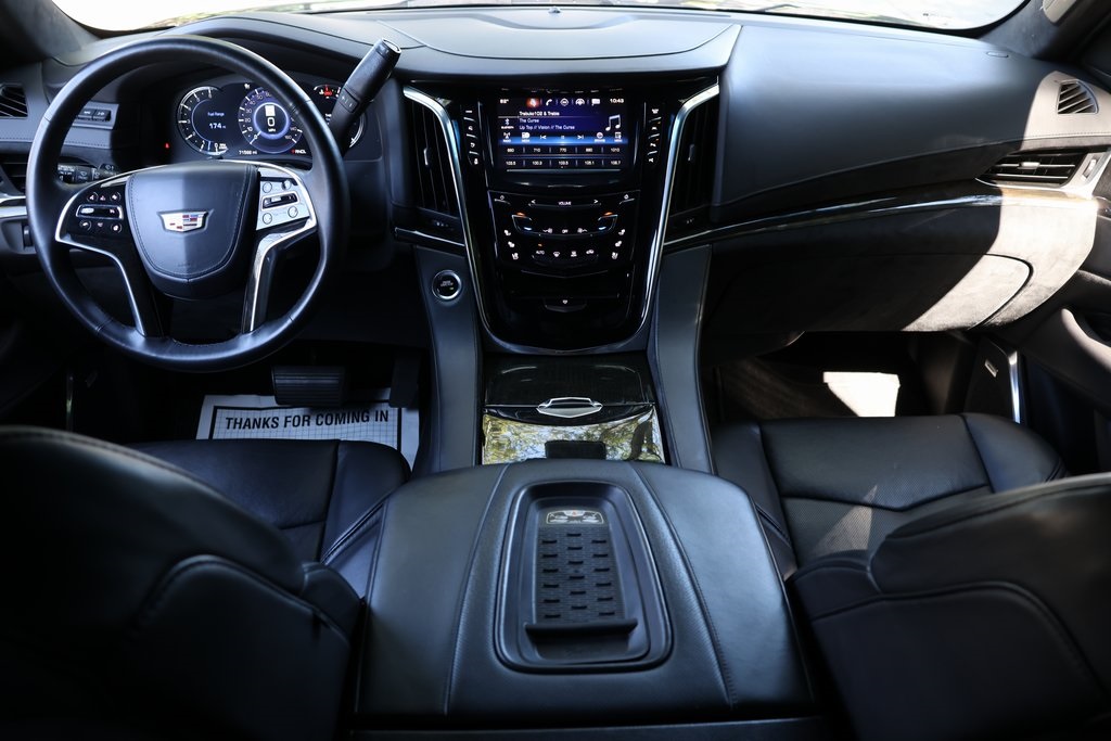 2017 Cadillac Escalade ESV Platinum photo 16