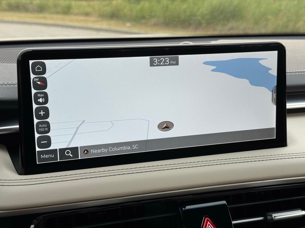 2026 Genesis G70 2.5T photo 3