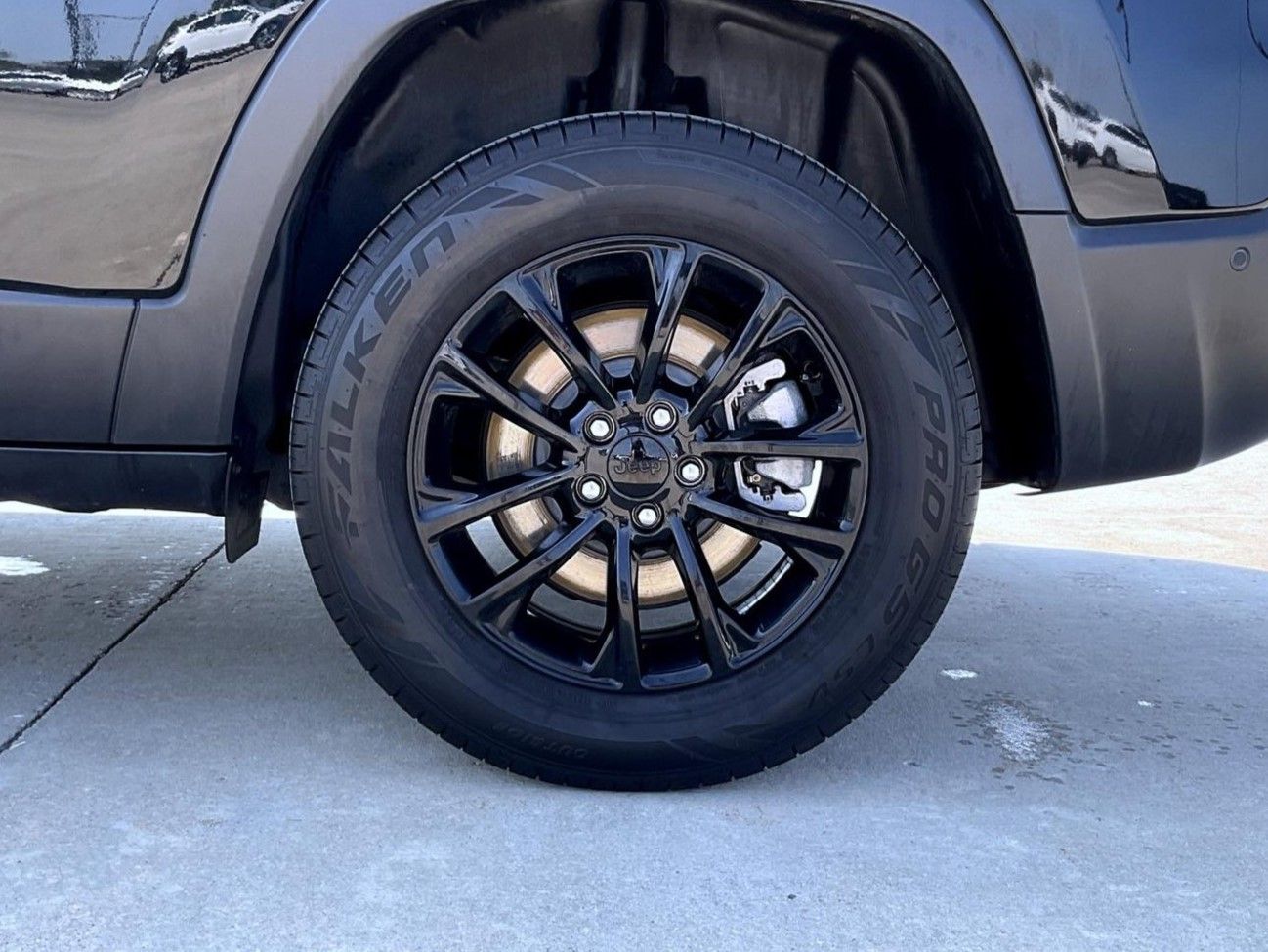2023 Jeep Cherokee Altitude photo 20