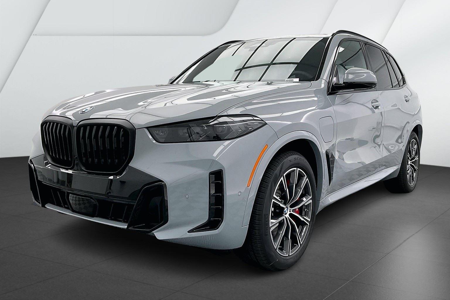 2026 BMW X5 50e's photo