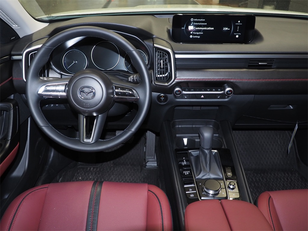 2025 Mazda CX-50 Premium photo 5