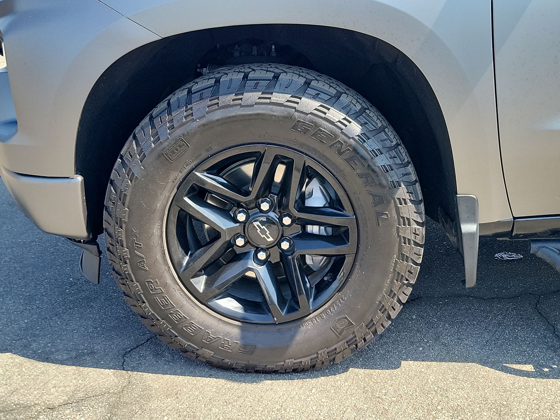 2023 Chevrolet Silverado 1500 Custom photo 22