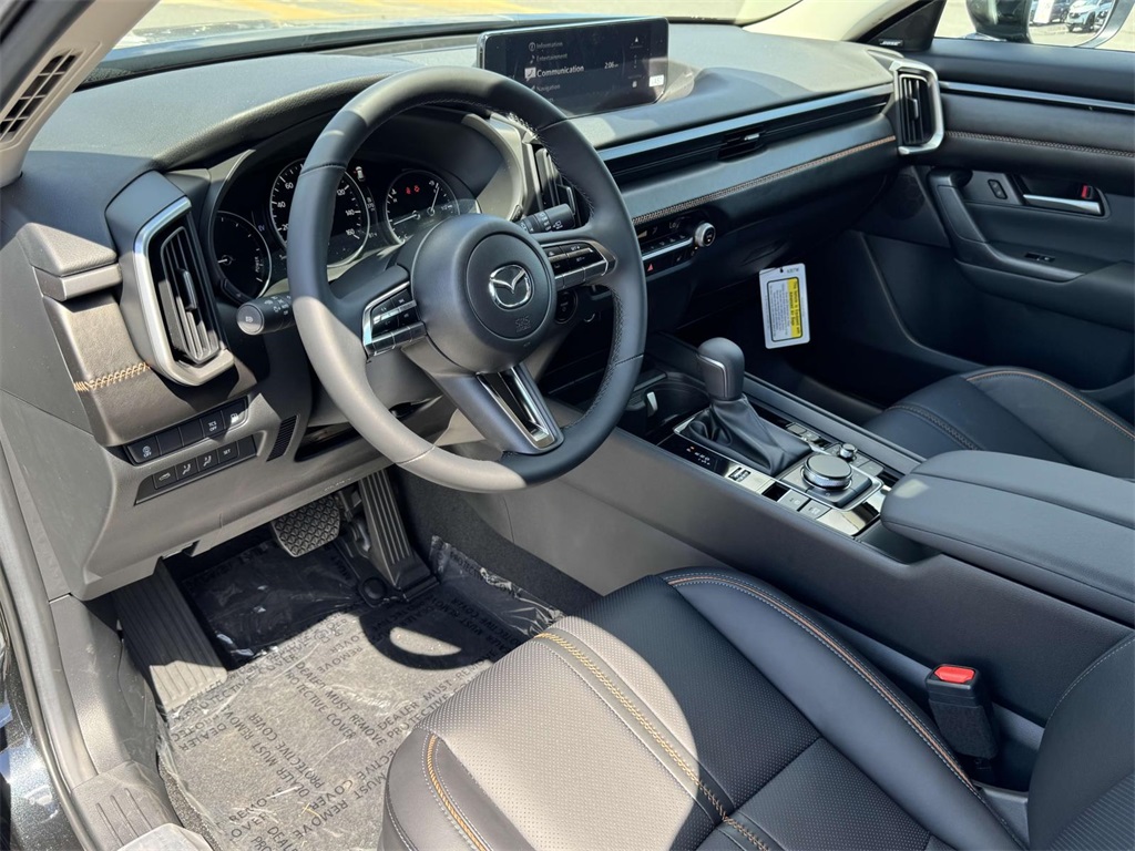 2025 Mazda CX-50 Premium photo 2