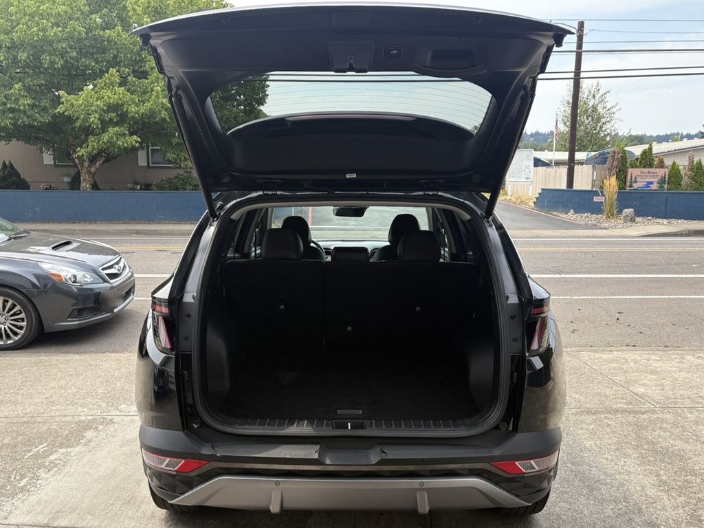2023 Hyundai Tucson Limited photo 9