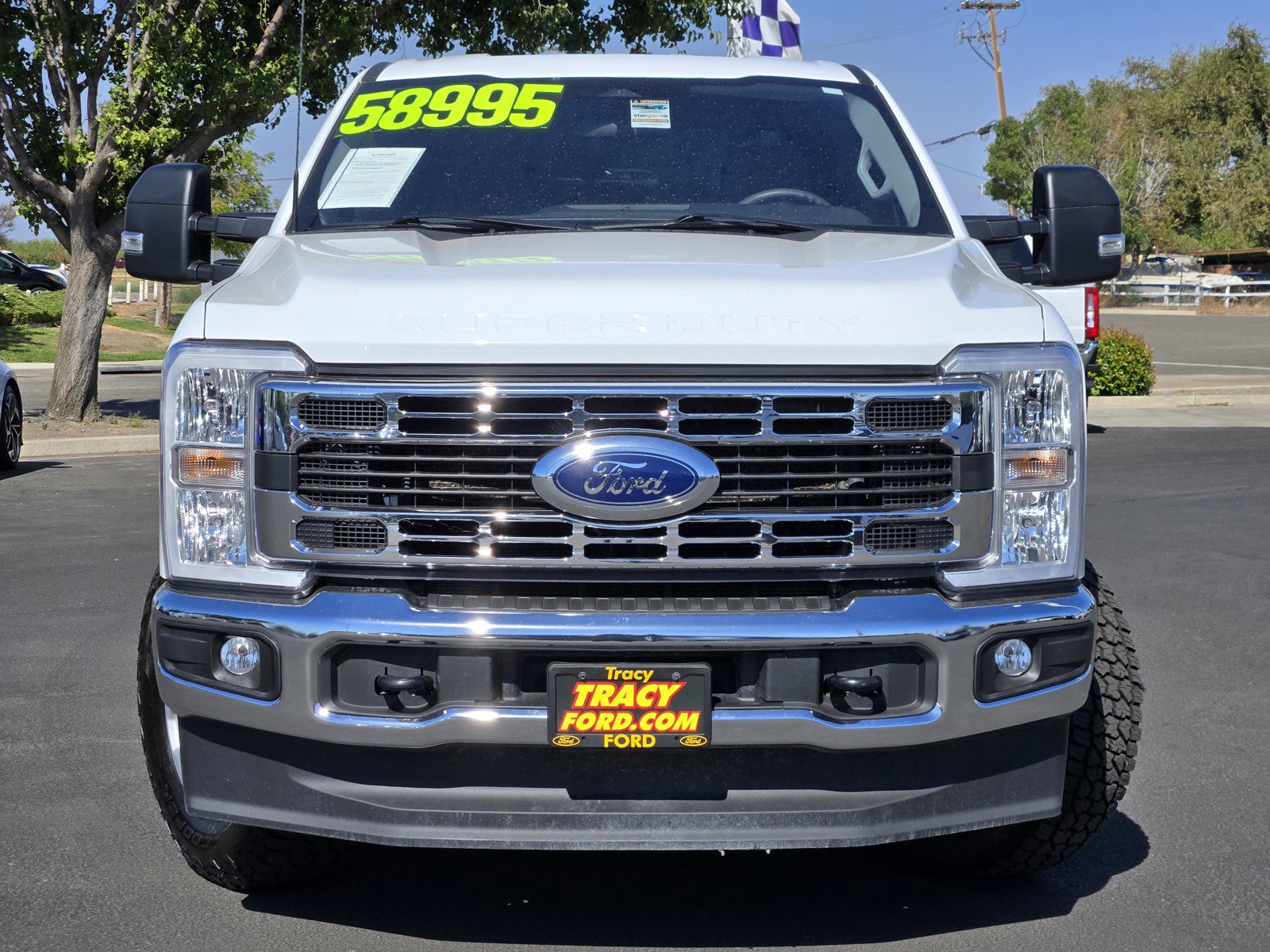 2024 Ford F-250 XLT photo 2