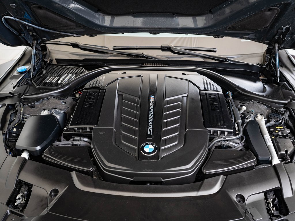 2022 Bmw M760Li photo 30