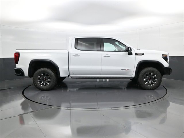 2026 Gmc Sierra 1500 AT4X photo 2
