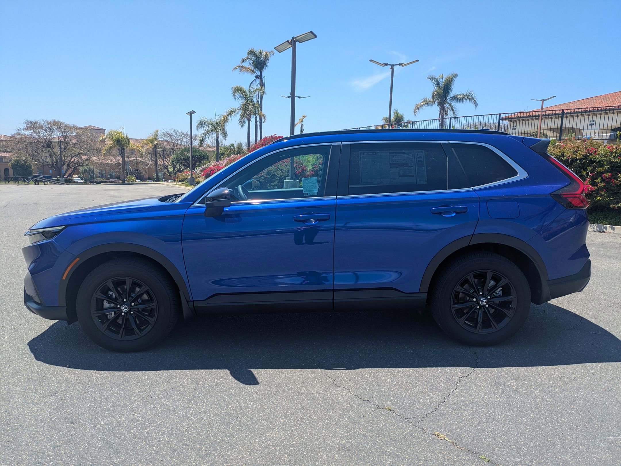 2025 Honda CR-V Hybrid Sport photo 2