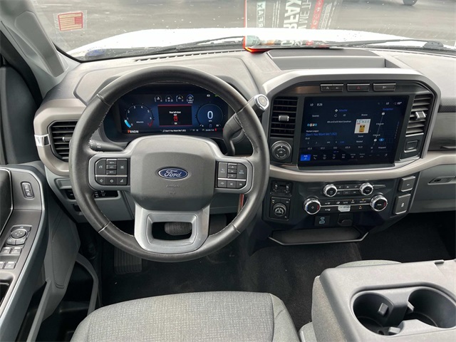 2024 Ford F-150 XLT photo 11