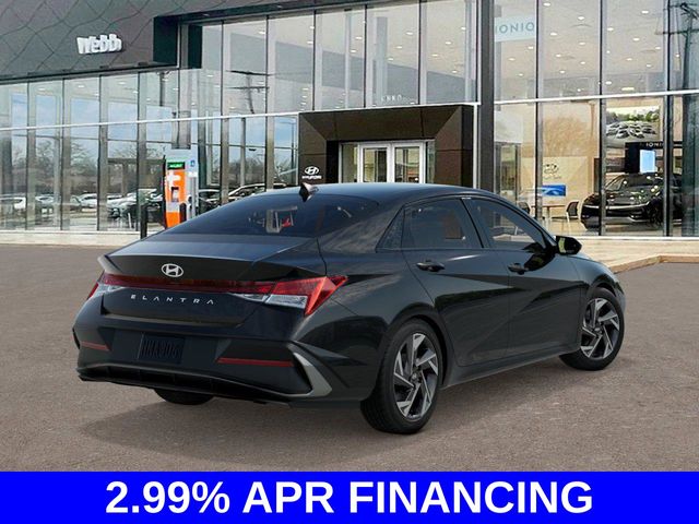 2025 Hyundai Elantra SEL Convenience photo 4