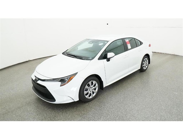 2026 Toyota Corolla LE's photo