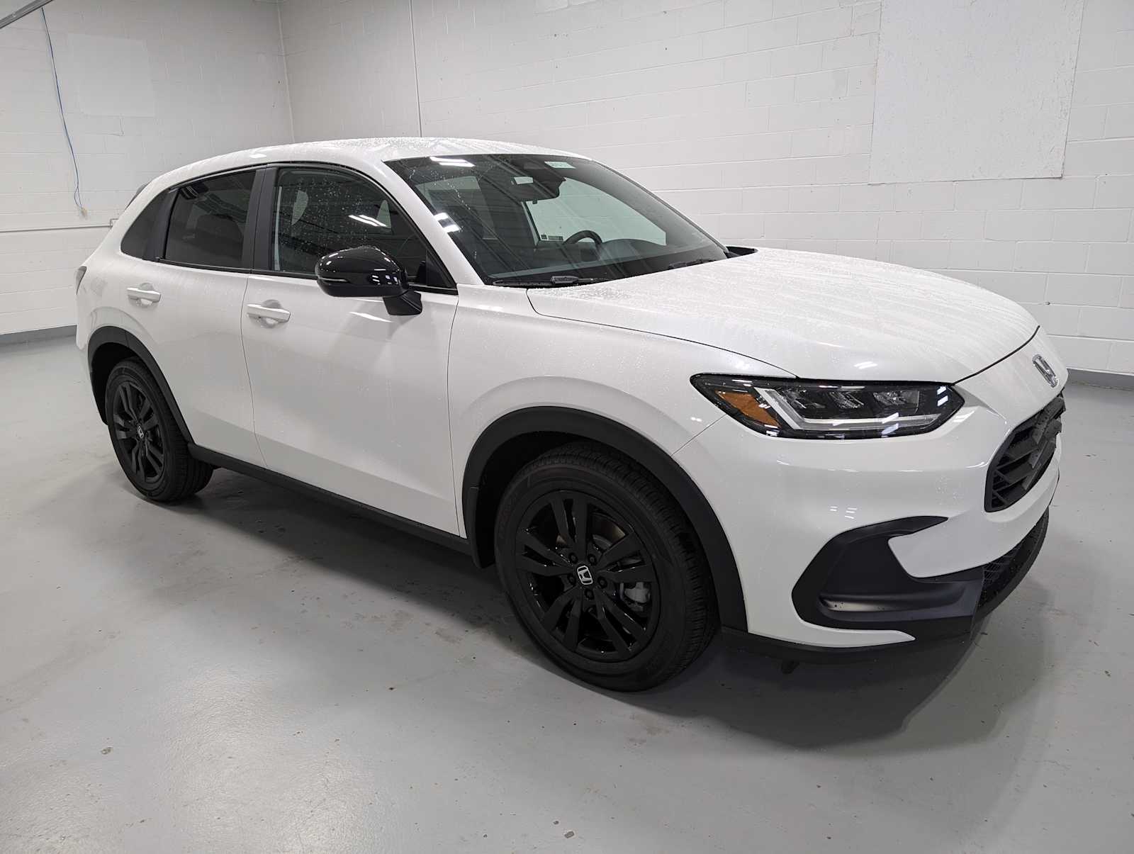2026 Honda HR-V Sport photo 4