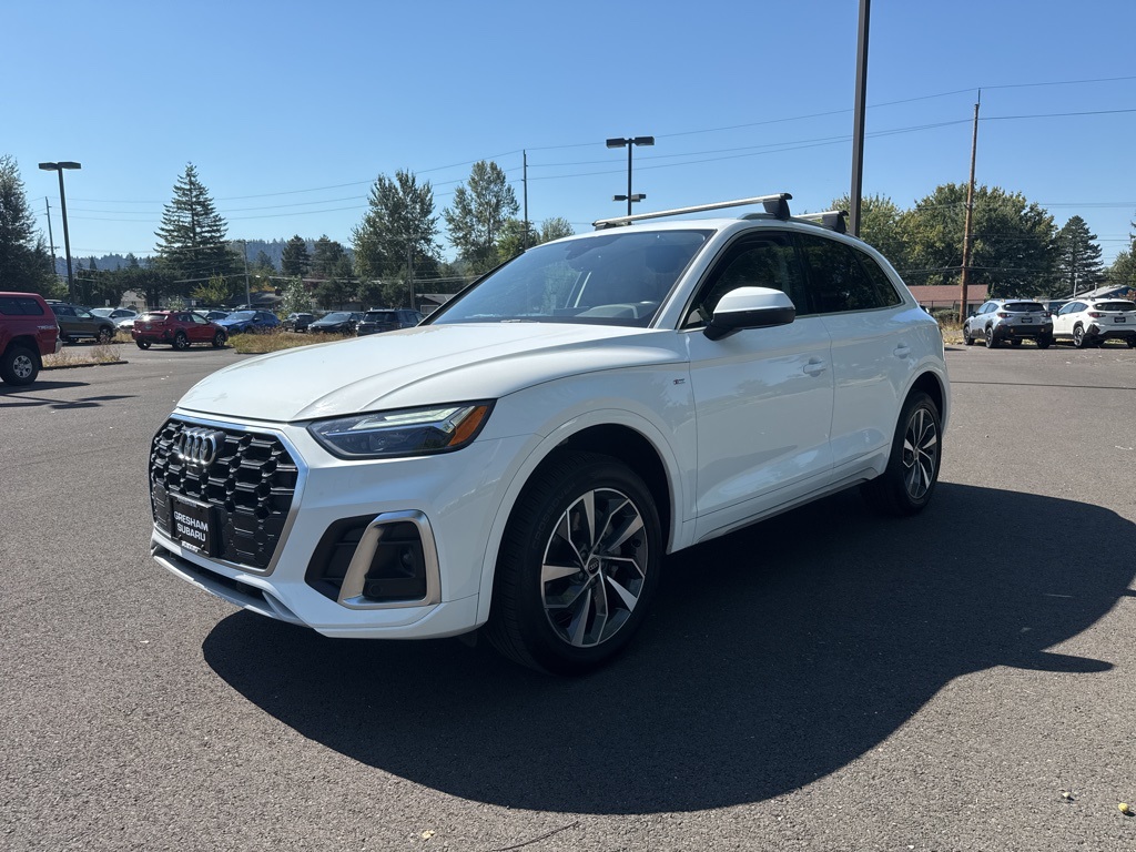 2023 Audi Q5 45 S line Premium photo 3