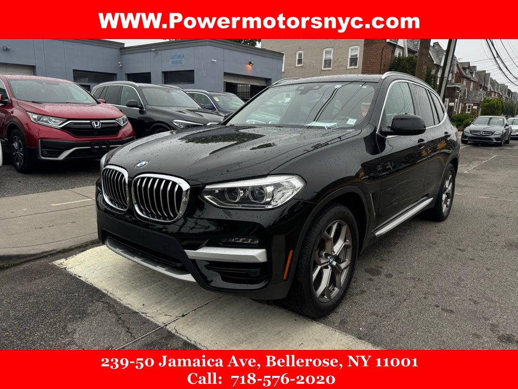 2021 BMW X3 30i's photo