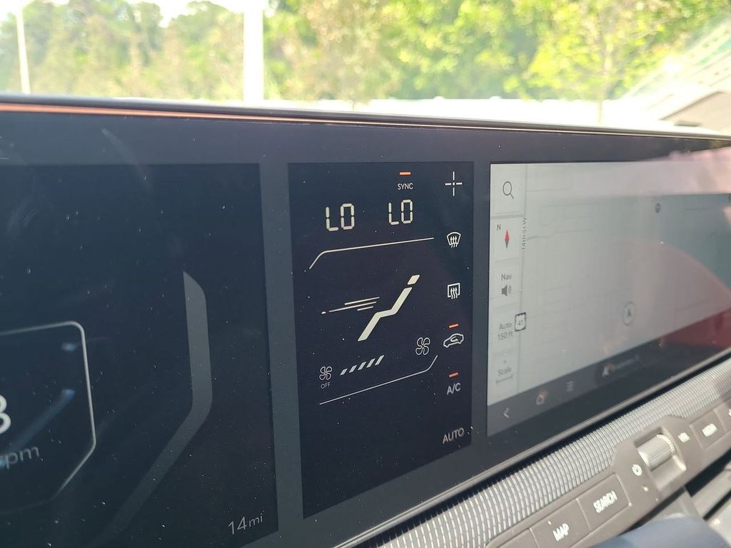 2025 Kia K4 GT-Line Turbo photo 21