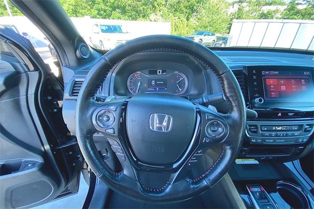 2022 Honda Ridgeline Black Edition photo 12