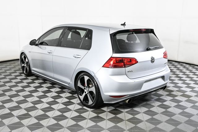 2015 Volkswagen Golf GTI S photo 3