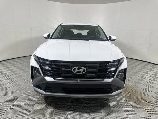 2026 Hyundai Tucson SE photo 2