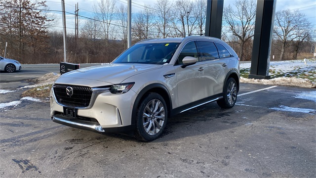 2025 Mazda CX-90 Premium Plus Package's photo