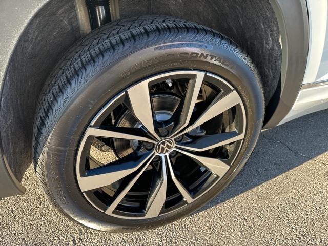2025 Volkswagen Atlas SEL Premium R-Line photo 5