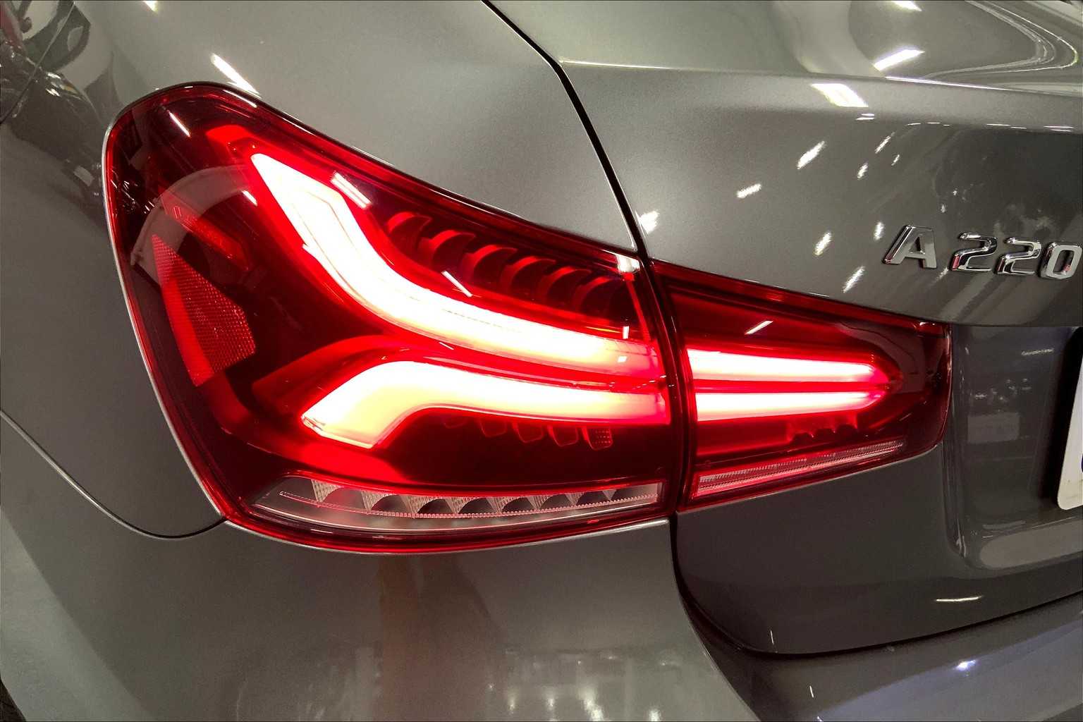 2021 Mercedes Benz A 220 photo 25