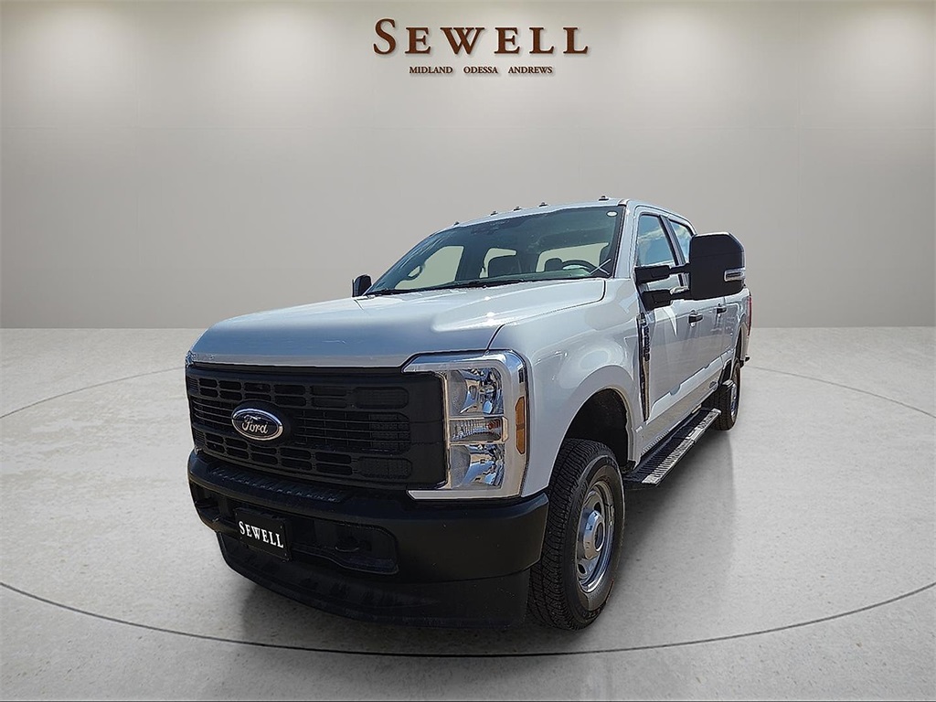 2025 Ford F-250 Super Duty XL's photo