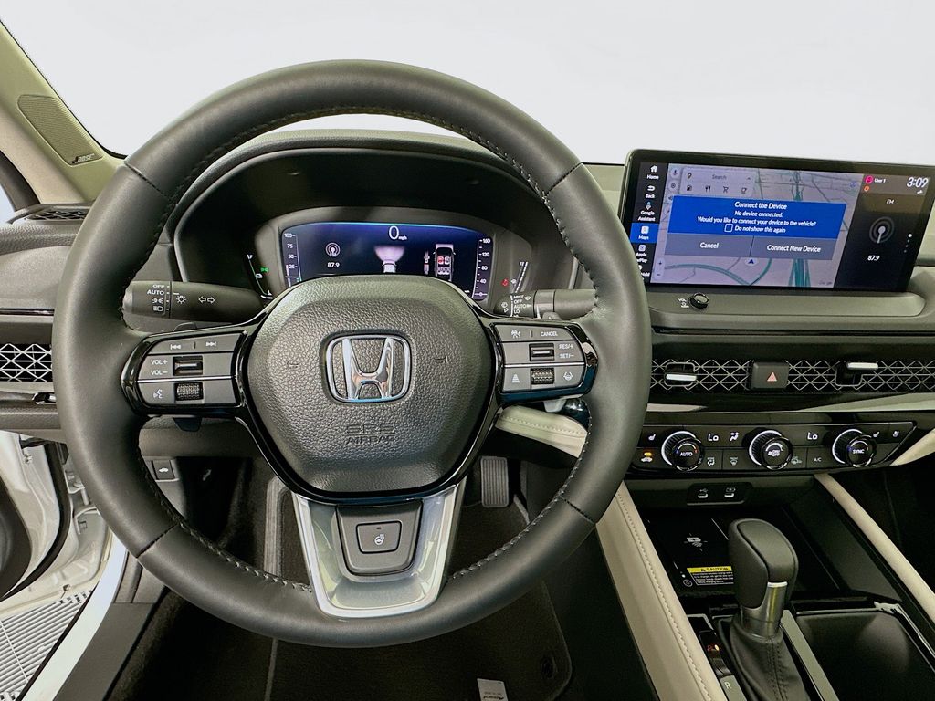 2025 Honda Accord Hybrid Touring photo 10