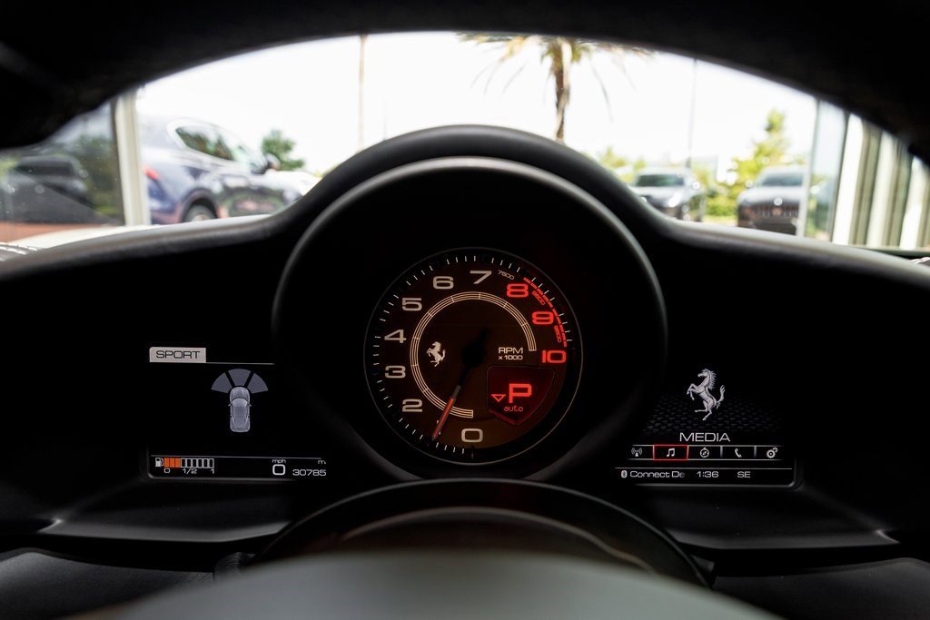 2019 Ferrari 488 GTB photo 39
