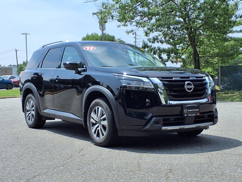 2023 Nissan Pathfinder SL photo 8