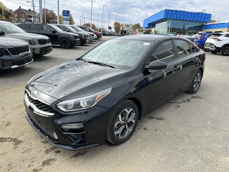 2019 Kia Forte LXS photo 3