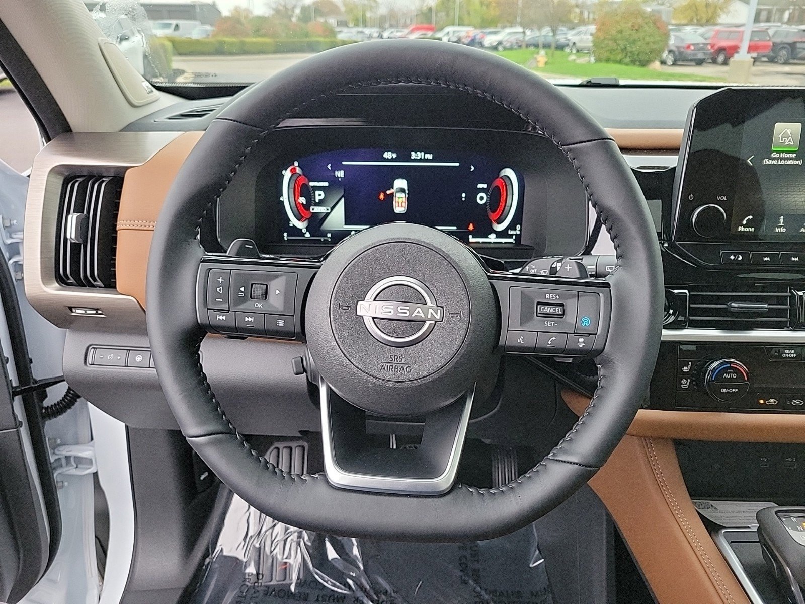 2025 Nissan Pathfinder Platinum photo 19
