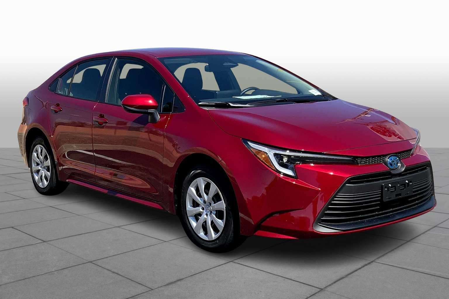 2025 Toyota Corolla Hybrid LE photo 2
