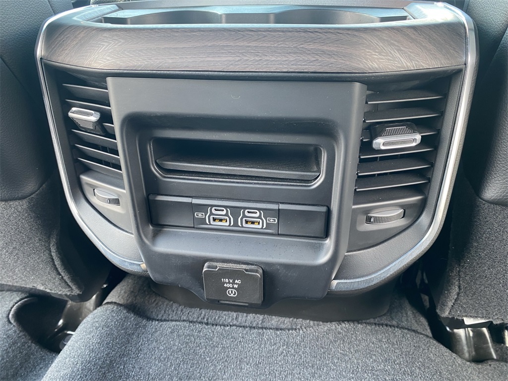 2025 Ram 2500 Laramie photo 24