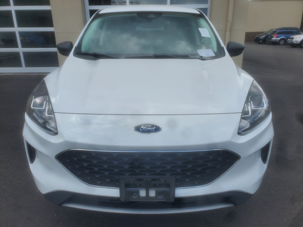 2022 Ford Escape SE photo 2