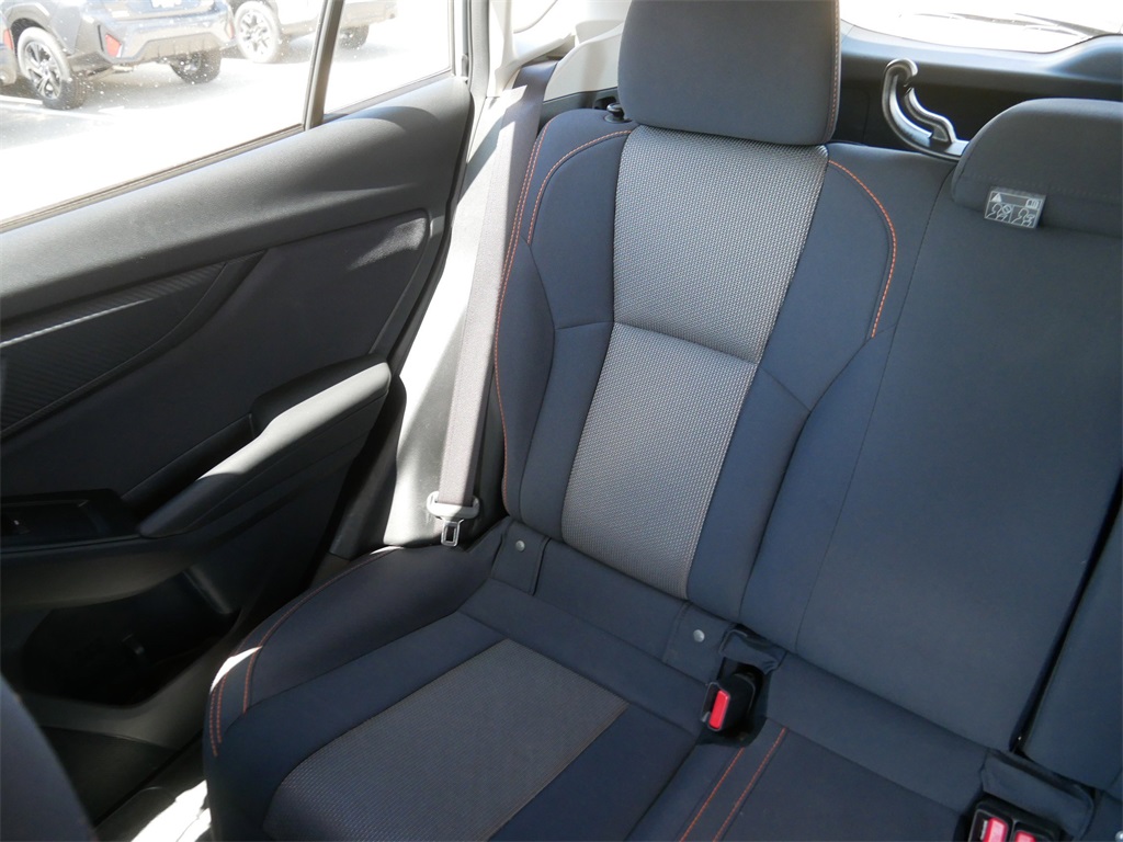 2022 Subaru Crosstrek Premium photo 16