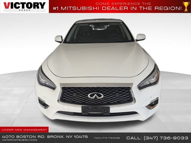 2022 Infiniti Q50 LUXE AWD photo 2