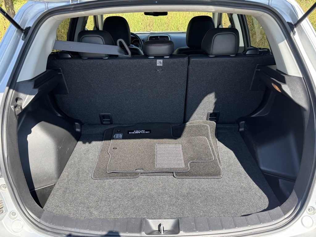 2024 Mitsubishi Outlander Sport ES LE SE photo 32