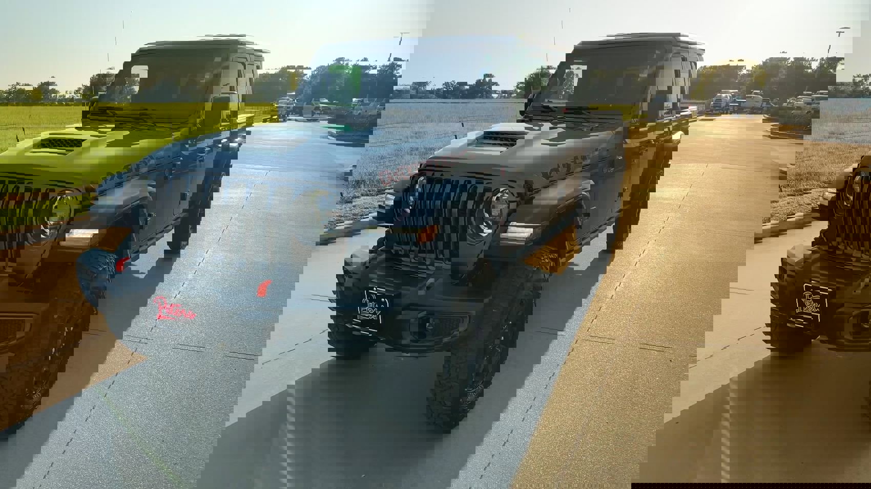 2023 Jeep Gladiator Mojave photo 3