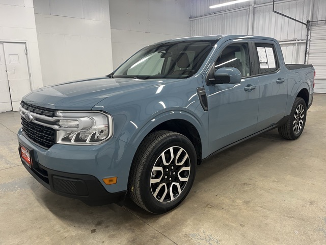2023 Ford Maverick Lariat photo 3