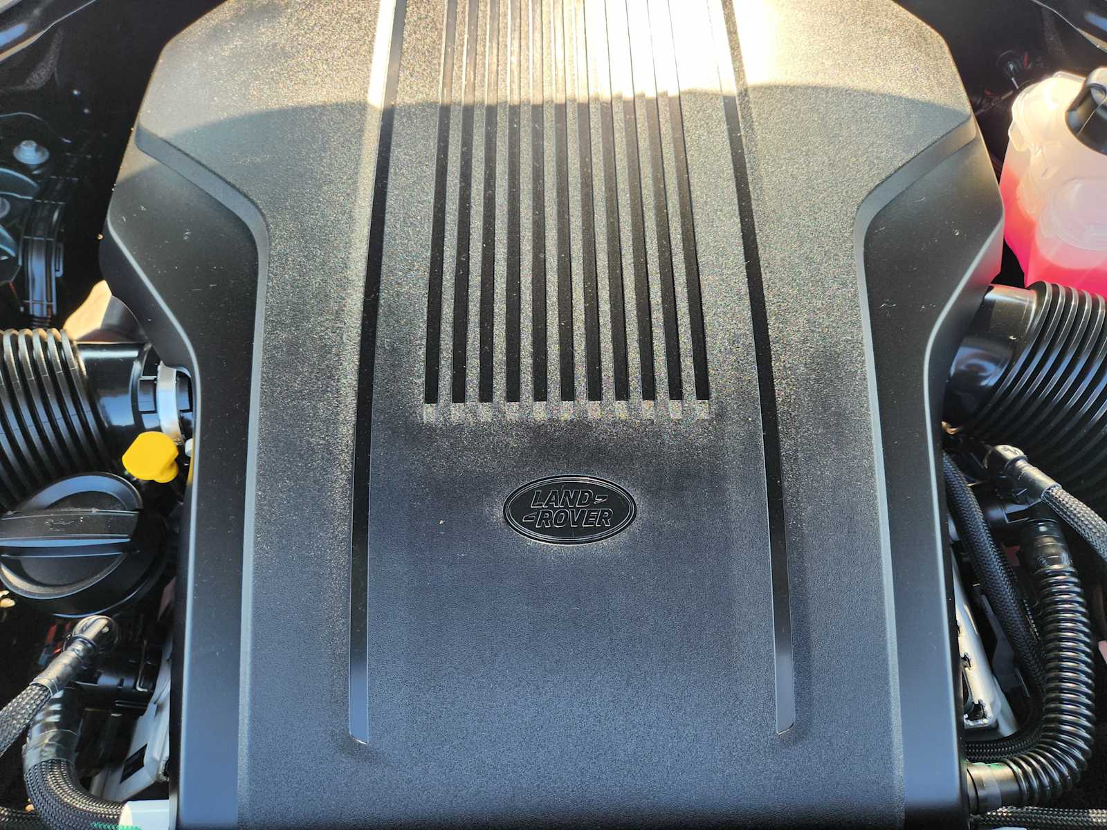 2025 Land Rover Range Rover SE photo 28