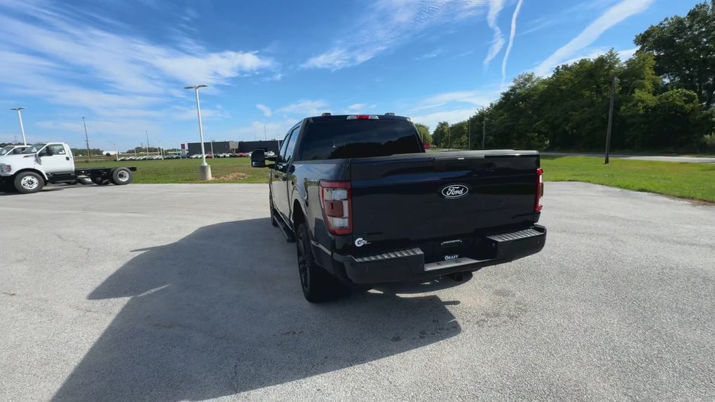 2025 Ford F-150 XLT photo 7